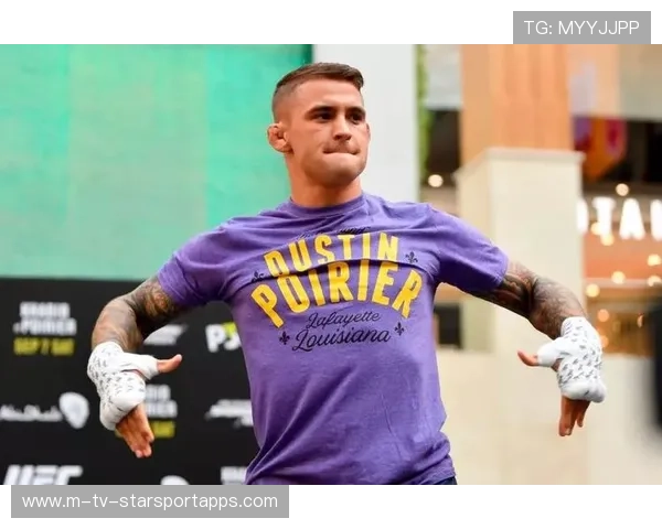 UFC重击断鼻，血腥画面背后的勇气与荣耀